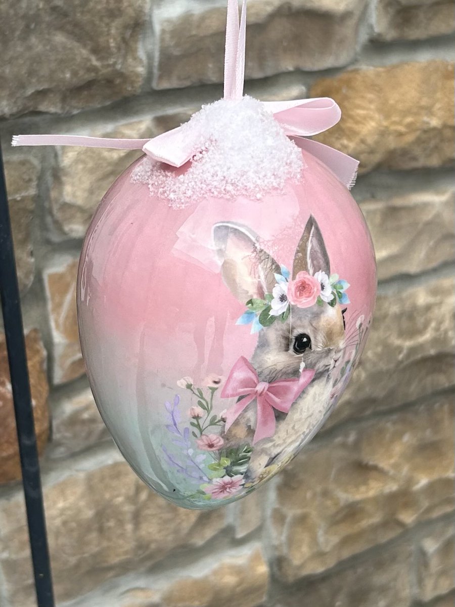 If it snows on my 4th of July decorations this year, we are moving… South! Dry Ridge, KY
<a href="/Kentuckyweather/">Chris Bailey</a> <a href="/JohnGumm/">John Gumm</a> <a href="/TeraBlake/">Tera Blake</a> 

#NoMoreSnow 😩
#TeamSummer ☀️