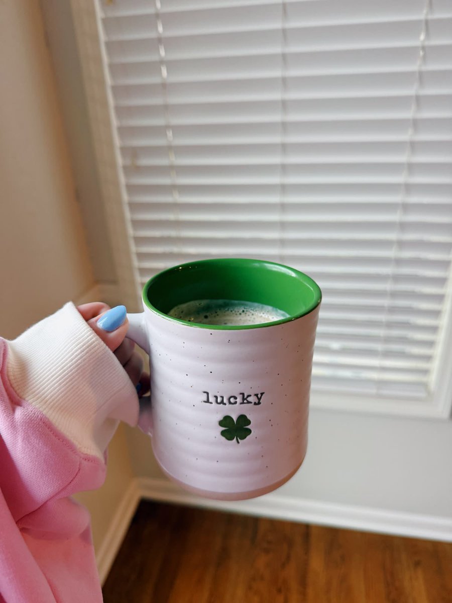 𝘼𝙪𝙜𝙪𝙨𝙩 𝙍𝙤𝙨𝘦 tweet media