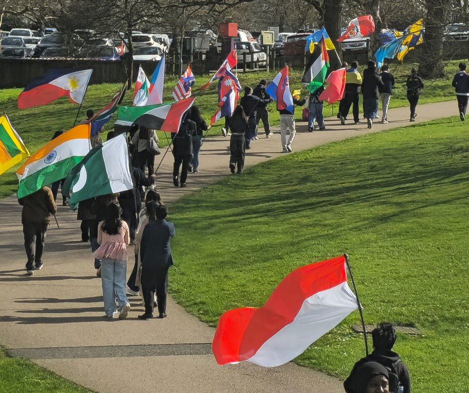 Uni_of_Essex's tweet photo. Our One World Essex celebrations began today with the annual flag parade across our Colchester Campus.

It’s a fantastic chance to celebrate what makes Essex so special, a truly global community coming together in one place. https://t.co/QxiO8qTuKv
