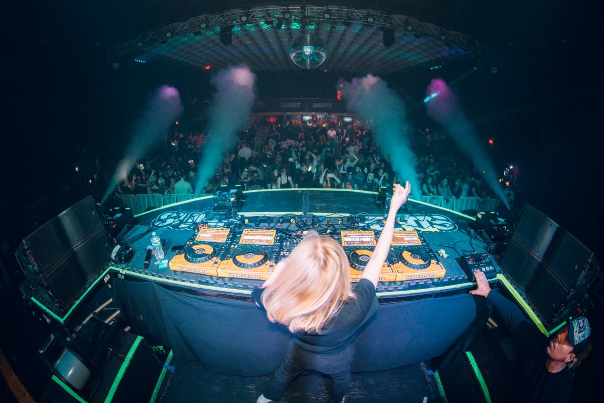 Sunset Events tweet media