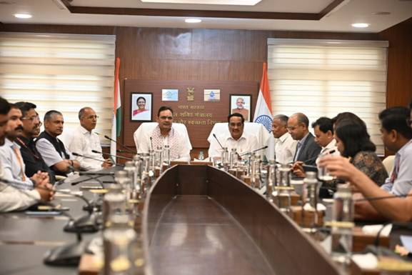 PIB India tweet media