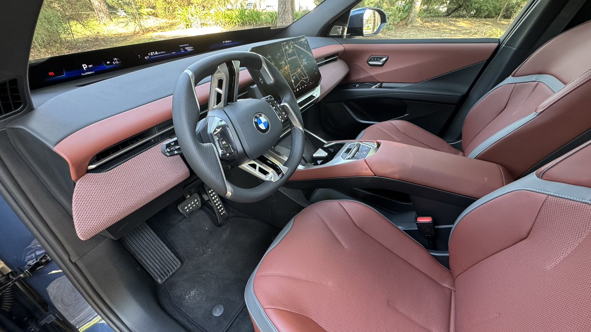 Ensaio BMW iX3 50 xdrive: o melhor elétrico do mercado?
 
Confesso que no universo automóvel poucas coisas já me deixam boquiaberto, mas este BMW iX3 50 xDrive conseguiu! Este é o automóvel que mostra aquilo que se pode fazer com a atual tecnologia partindo de uma folha em