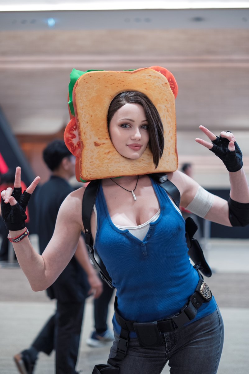 Cosplays NaT tweet media