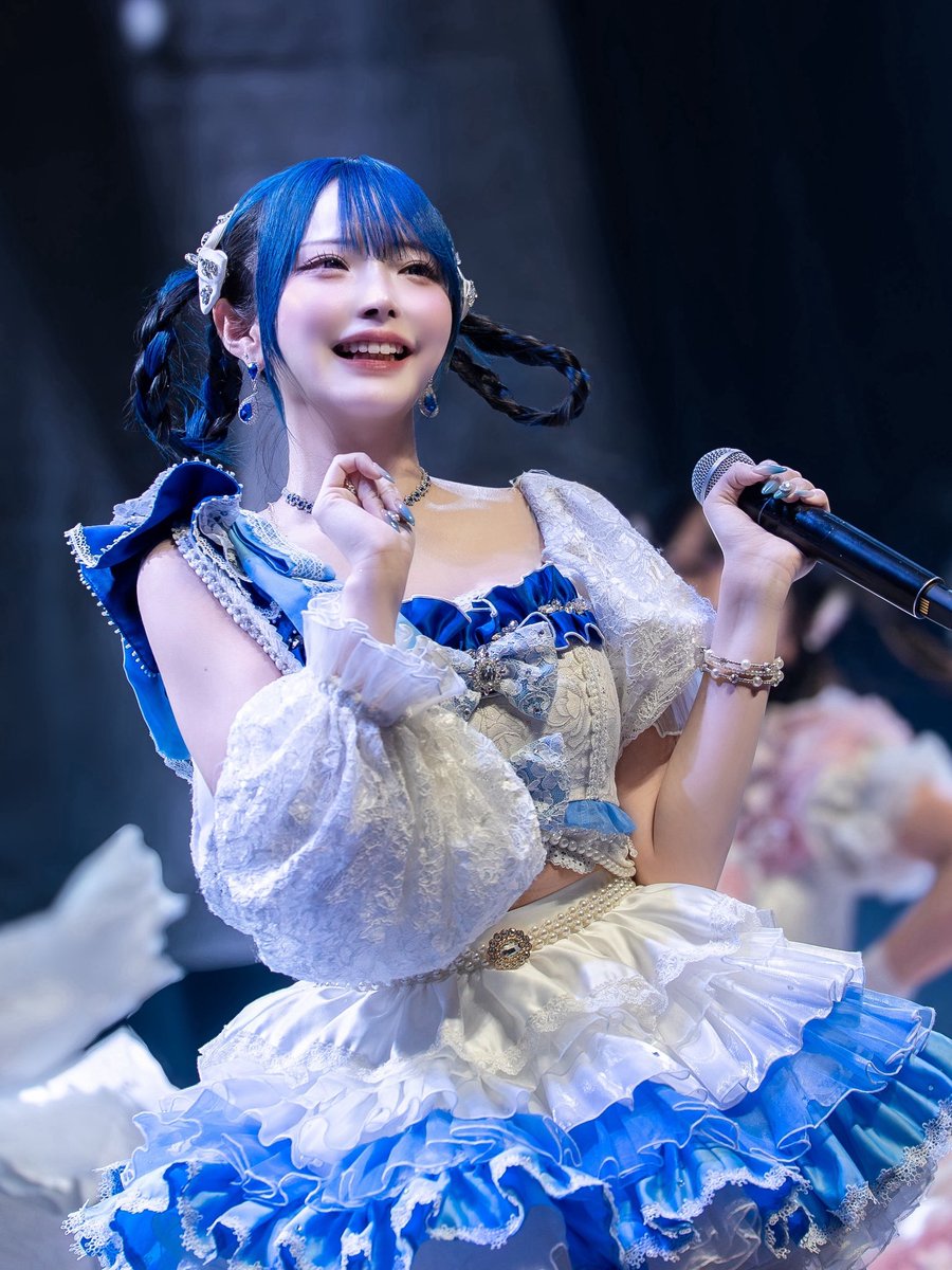 kutsuderella's tweet photo. マネさんカメラ📸🩵 https://t.co/Ub0w5O1l4V