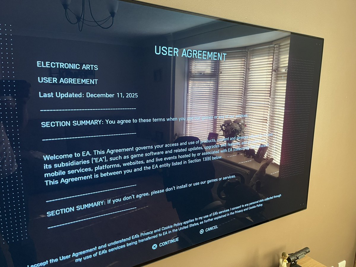 michael collins tweet media