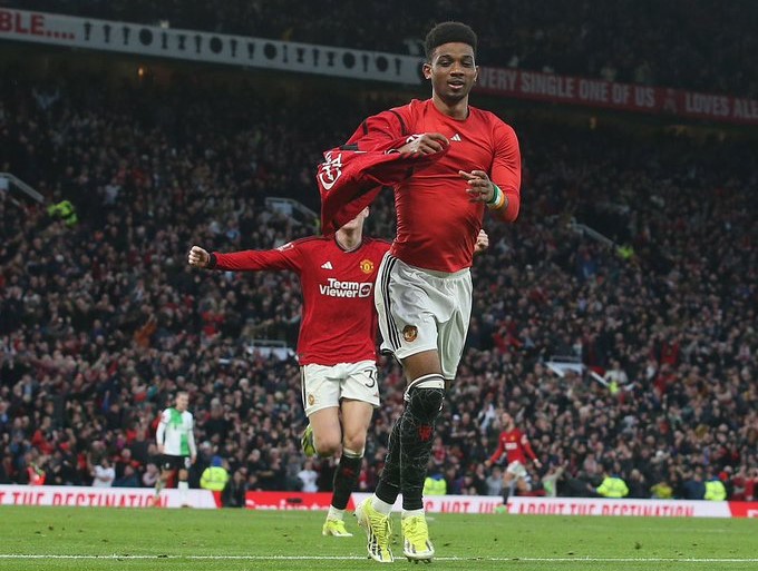 (Fan Page) Manchester United tweet media