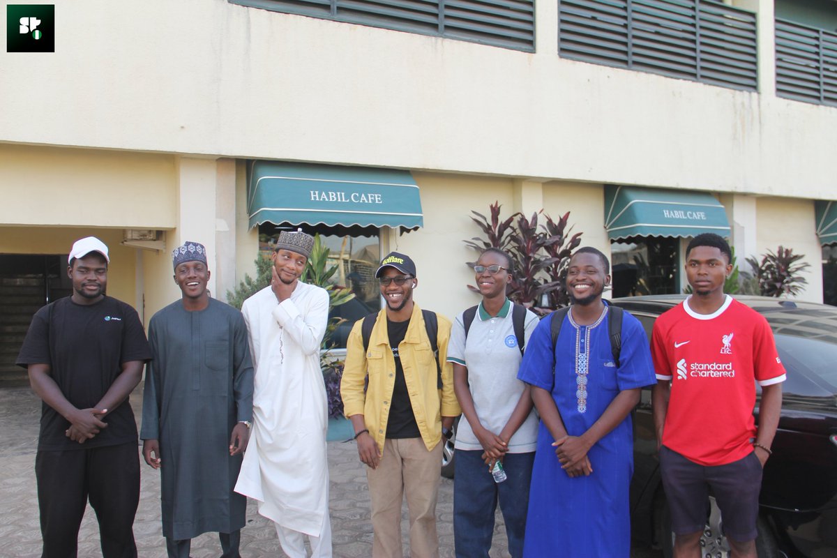 Iamfrosh_boss's tweet photo. Is it too late to drop mine? 

The co-working Friday was an absolute vibe... We representing Kaduna

@SuperteamNG 
@favison_o 
@0xmtech
@2ukura_ 
@ManceRaider24
@Rookiecrypt 
@AdeyeyeAbraham1
@Elmusazmah
@Emmauhyel 
Special thanks to @theblockcapitol  for the hospitality https://t.co/xMYNcNnt5B