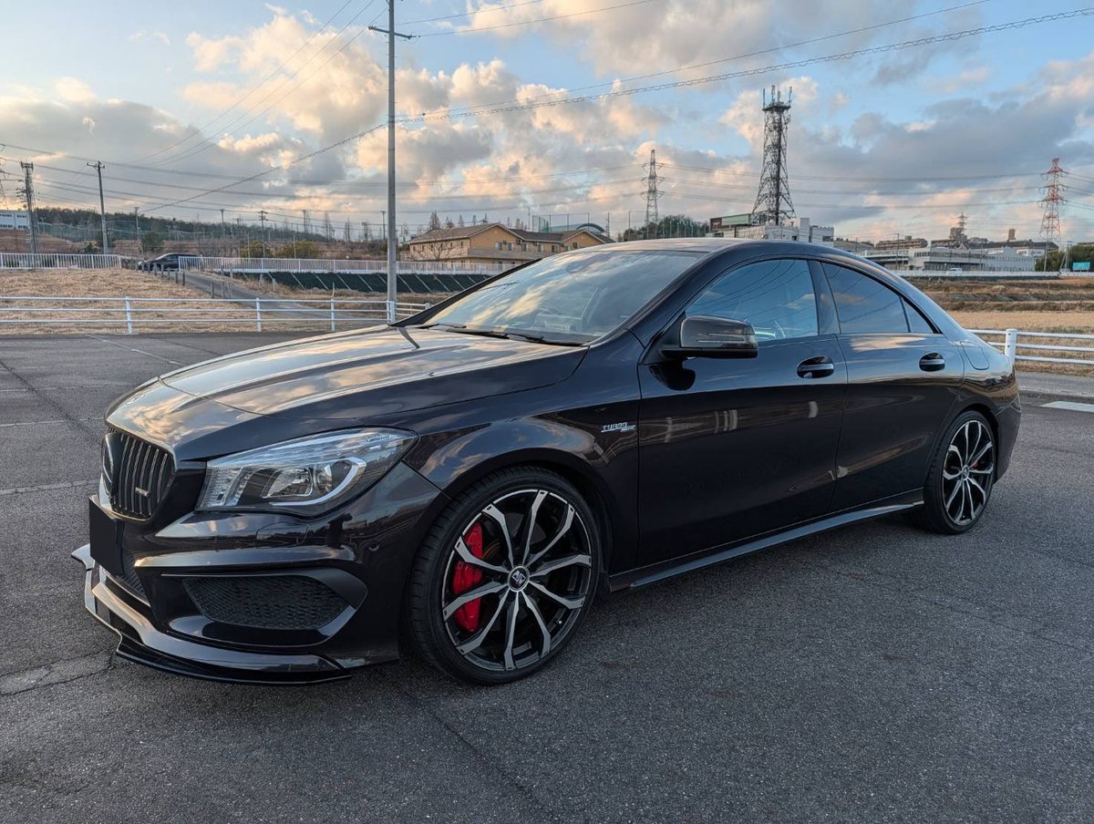 FREEDOM_2525115's tweet image. AMG CLA45が入庫予定です✨

大変希少なボディカラーとなります🟣

・アドバンスパッケージ
・カーボンパッケージ
・サンルーフ
・ハーマンカードンサウンド

オプションだけでなく多数のカスタムが
施されている一台です😊👌

気になる方はお問い合わせください♪

#BMW #ベンツ #AMG #CLA #CLA45