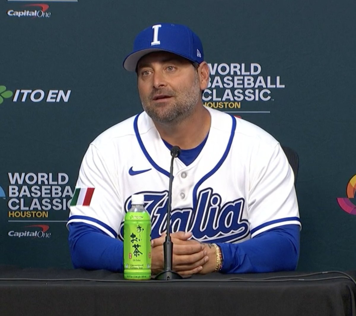 Francisco, para muchos de nosotros, verte en Grandes Ligas era ver a Venezuela en el terreno.

Hoy estás construyendo algo importante con Italia, pero esa esencia sigue allí. Porque las raíces no cambian, solo encuentran nuevos espacios donde crecer.

Un abrazo y todo mi respeto.