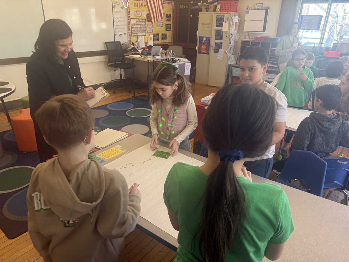 Courtney Monterecy tweet media