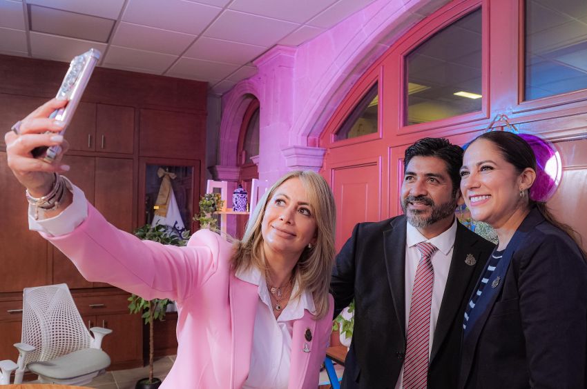 NewsGto's tweet image. Presentan micrositio con toda la información del Gobierno
masgto.com.mx/presentan-micr…
#Micrositio #Guanajuato #Transparencia #Proactiva #UTAPE #Información #Datos #Consulta #Guanajuatenses #VisitaGuanajuato #ViajaaGuanajuato #NegociosenGuanajuato