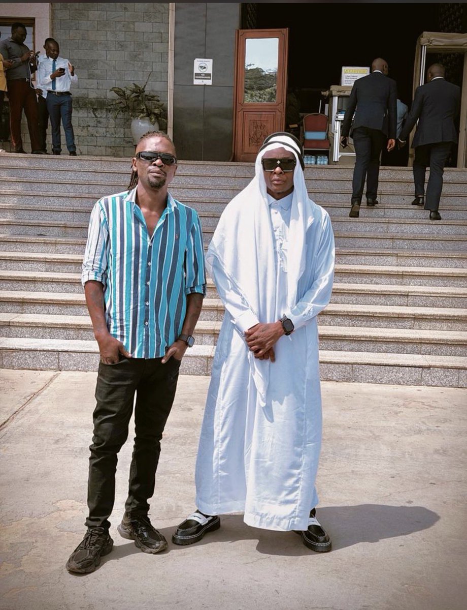 RADIO & WEASEL tweet media