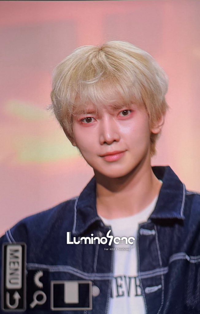 Does Yeosang Look Good Today? tweet media