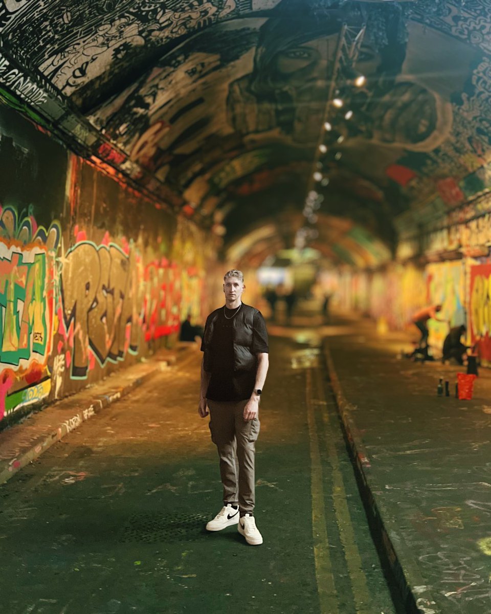 Eric Walker tweet media