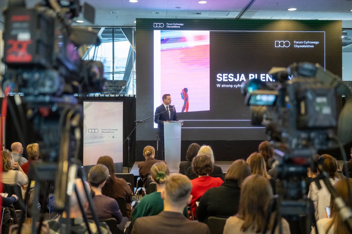 Rafał Trzaskowski tweet media