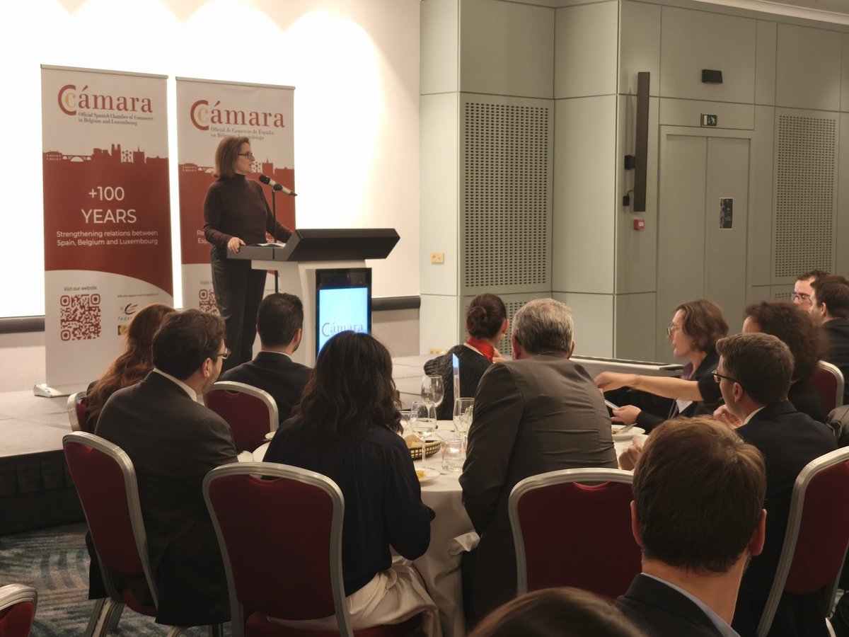 Cámara Oficial BeLux tweet media