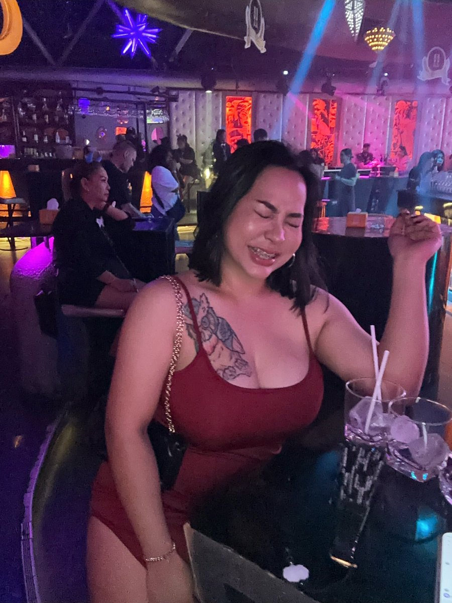 pookie petmanee tweet media