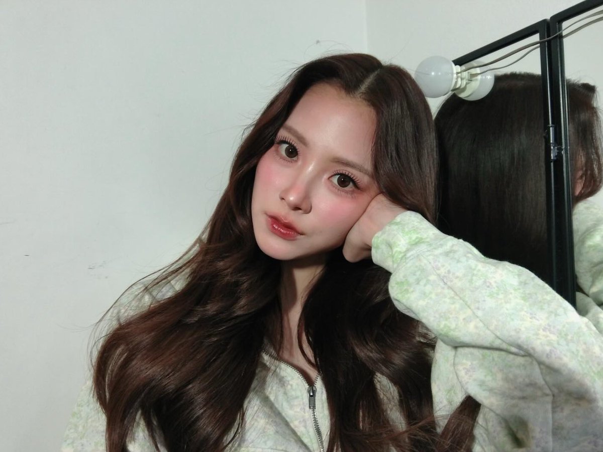 ซัมติงติ่ง tweet media