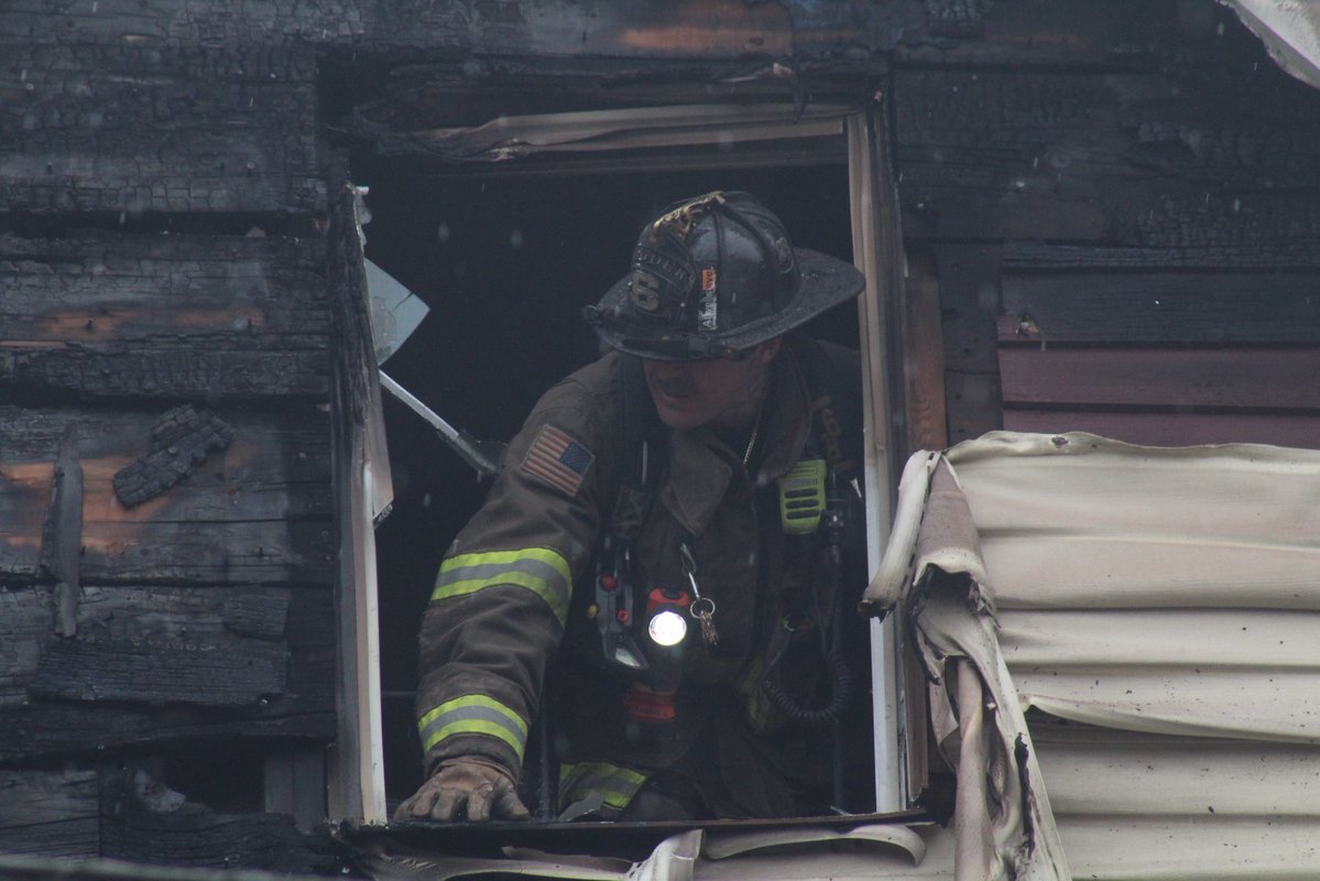 Rhode Island Fire Alerts tweet media