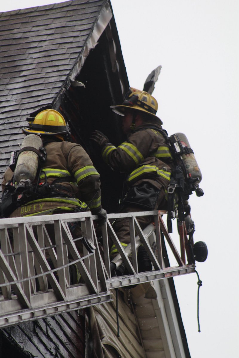 Rhode Island Fire Alerts tweet media