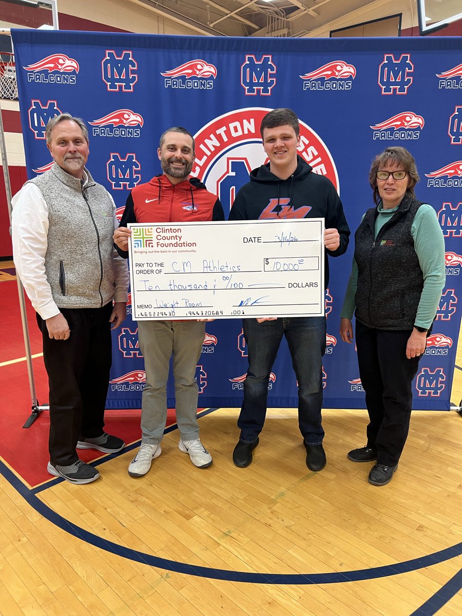 ClintonMassieAD's tweet photo. Thank you to the Clinton County Foundation for the $10,000 grant for the Weight Room! ๐ช๐ฆ
Written by student aide Will McCarty under the supervision of AD Brian Carey.
Pictured: Mark Kraus, Brian Carey, Will McCarty, and Lynn Deatherage.
#FalconPride #FalconStrong https://t.co/dXokAra5wi