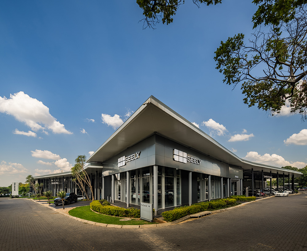 Driven Motoring tweet media