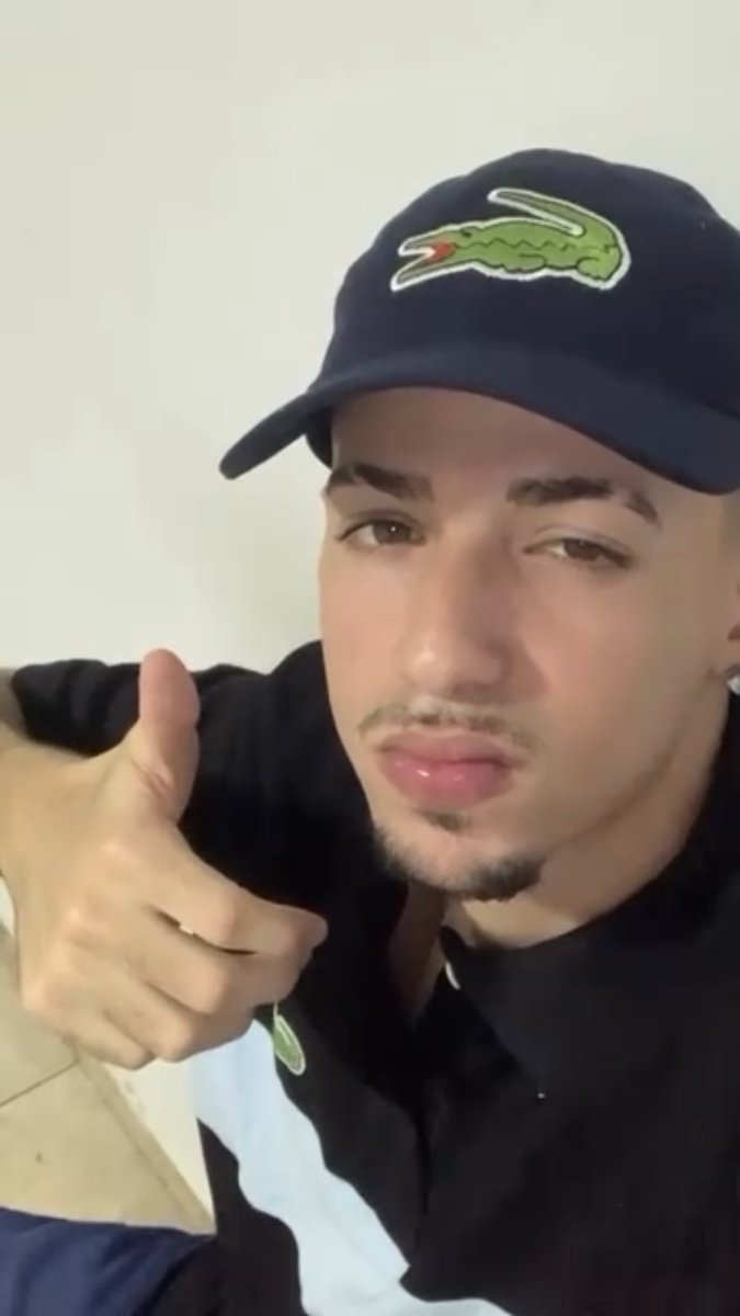 HENRIQUE 🏄🏻♂️ tweet media