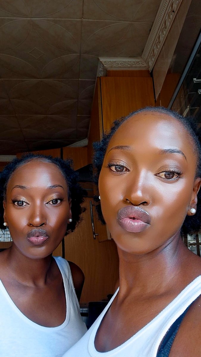 ThobileThwala's tweet photo. It's a Twin thing 😚👯🏽♀️😚👯🏽♀️ @NokuthulaThwala
•
•
#ThwalaTwins #TwiceAsNice #SisterSister #SameSame #MirrorMirror #HalfAndHalf #Twinship #Twins #TwinSisters #Twinning #TwinningIsWinning #TwinLife #Twinzies #TwinLove #TwinMagic #2By2 #MatchyMatchy https://t.co/sKQXCicnQm