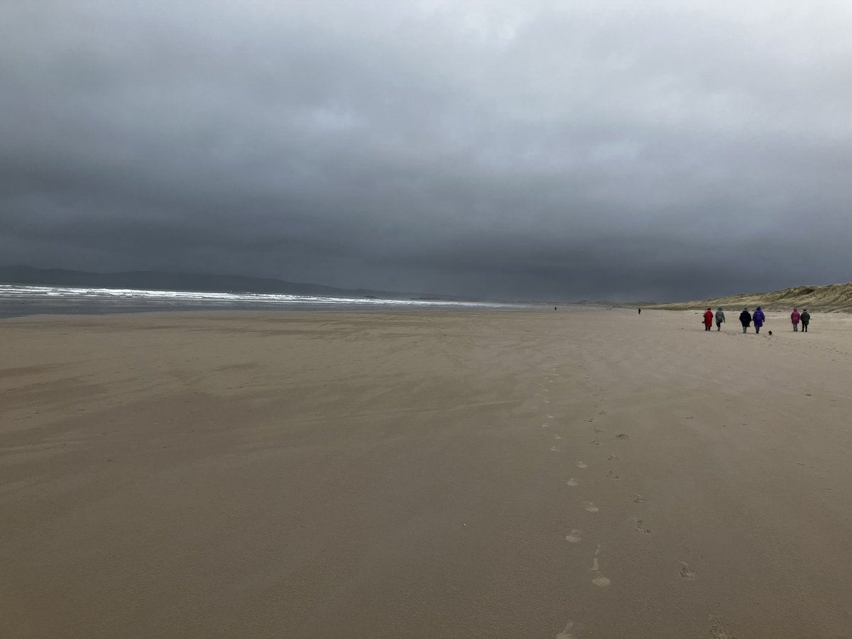 Scubablue15's tweet photo. Beautiful Banna Strand for a windswept 5Km this morning. Over the half way mark now! #100MilesInMarch for #TeamIHF @IrishHospice πππ»
https://t.co/8aQZroFDIw https://t.co/bJFU4IAQcP