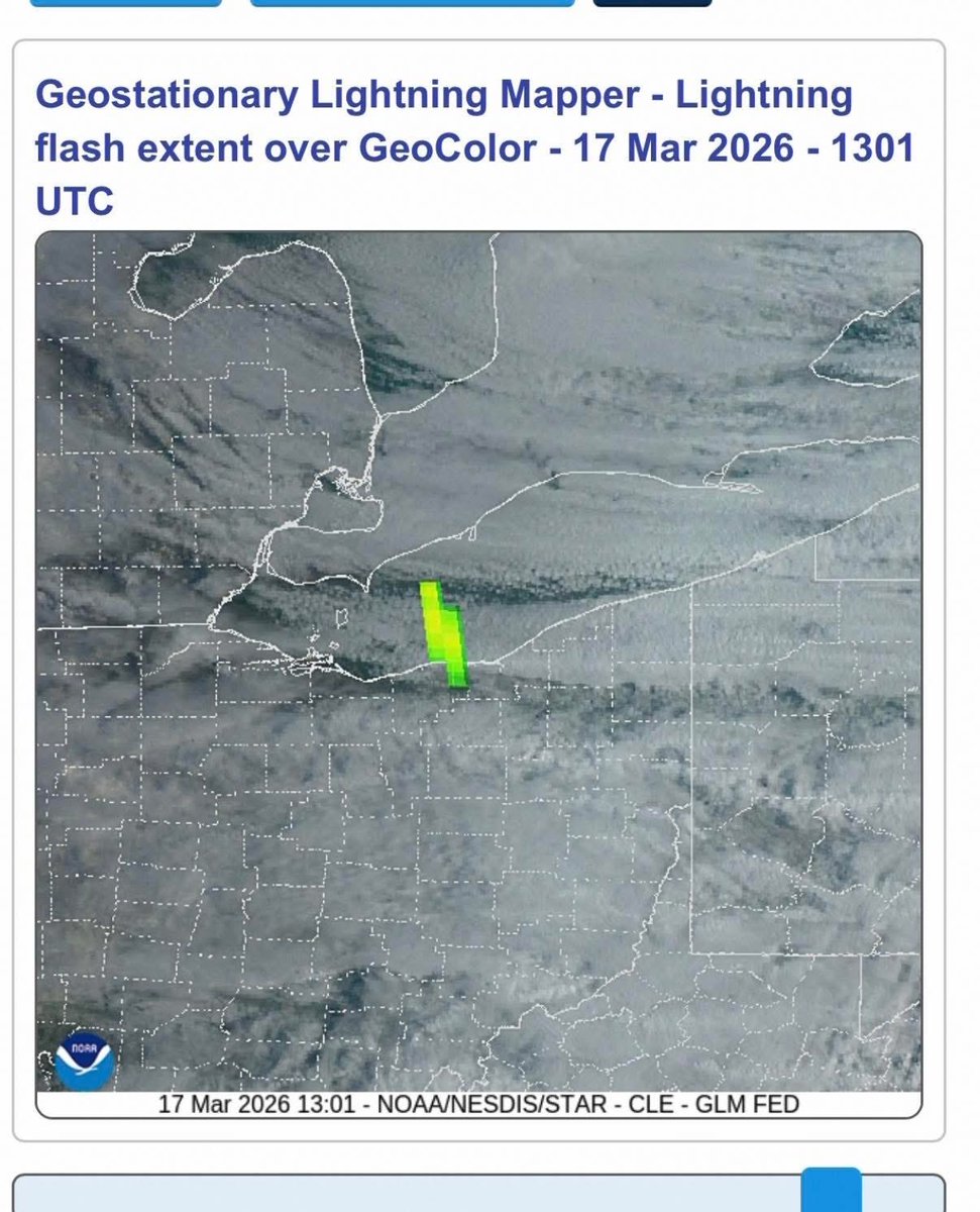 The <a href="/NWSCLE/">NWS Cleveland</a> saying possible meteor making a sonic boom upon entry. No reports of impact or if it burned up. #boom