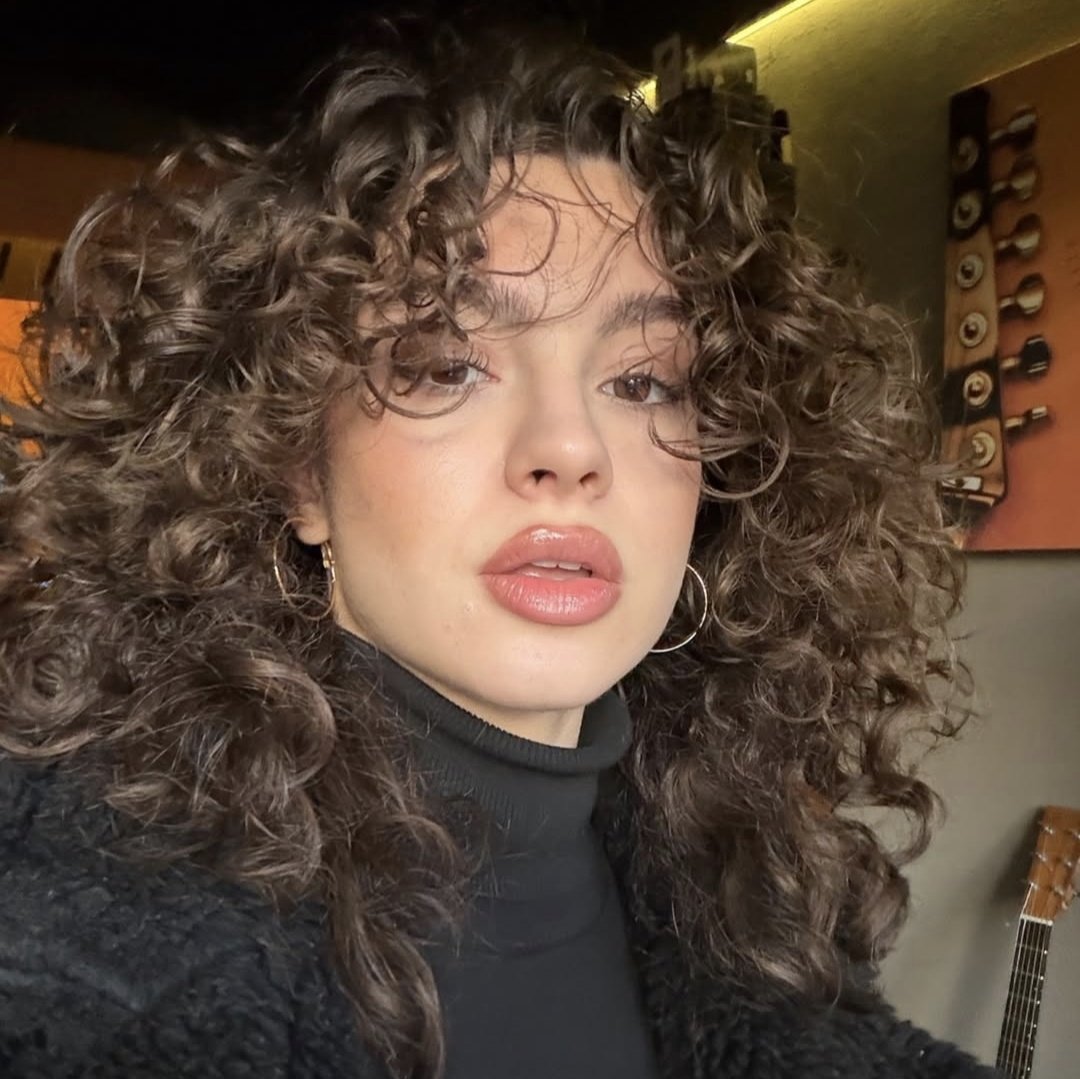 Özleştik. :)
Su Burcu Yazgı Coşkun...