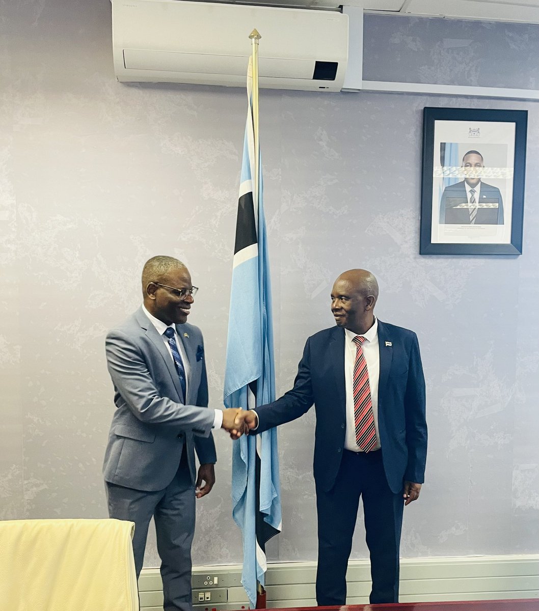 Canada in Zimbabwe tweet media