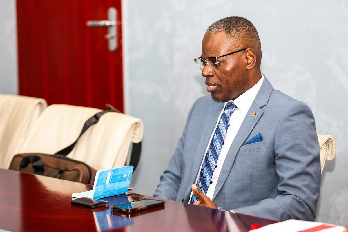 Canada in Zimbabwe tweet media