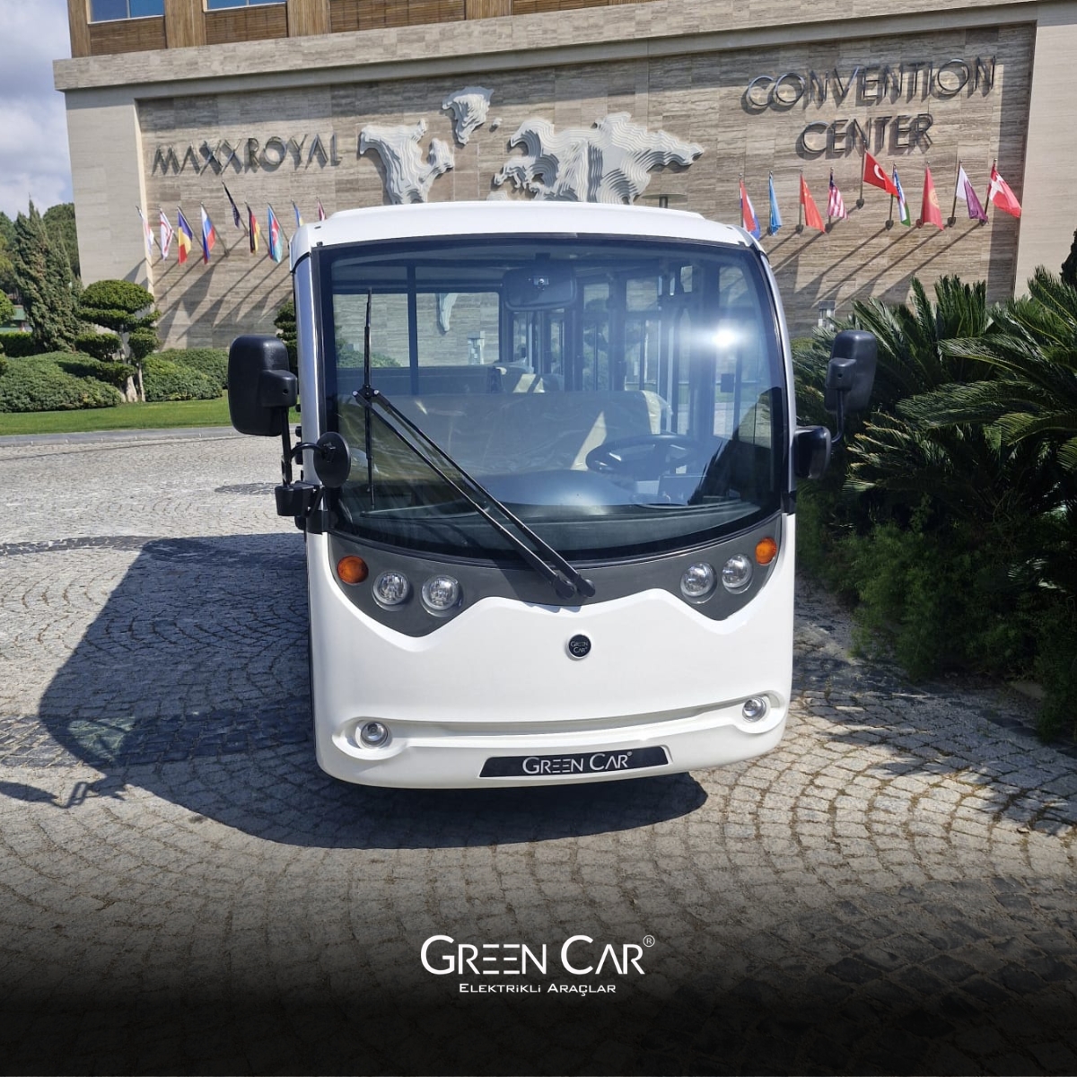 greencarturkey's tweet photo. Maxx Royal Belek Golf Resort’te yeni nesil ulaşım başladı.
%100 elektrikli, yerli üretim Shuttle 14 ⚡

#GreenCar #Shuttle14 #Electric #ZeroEmission https://t.co/ZMLkvW6J0e