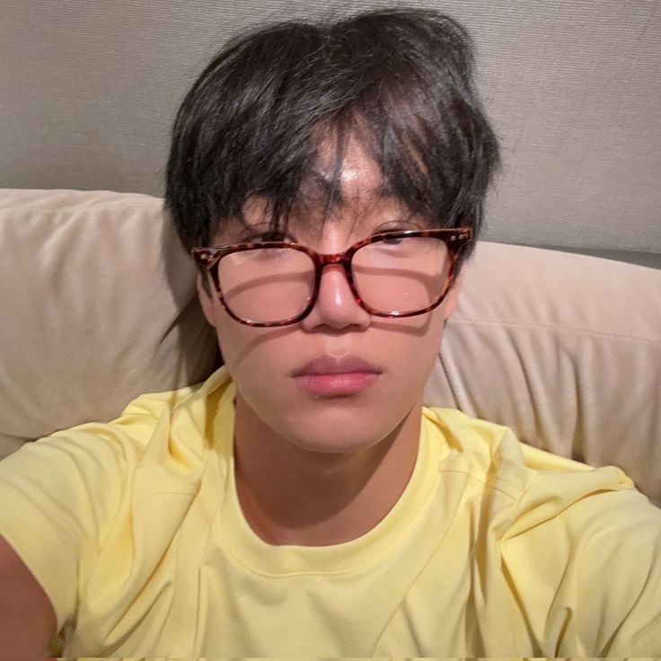 kaik. REST tweet media