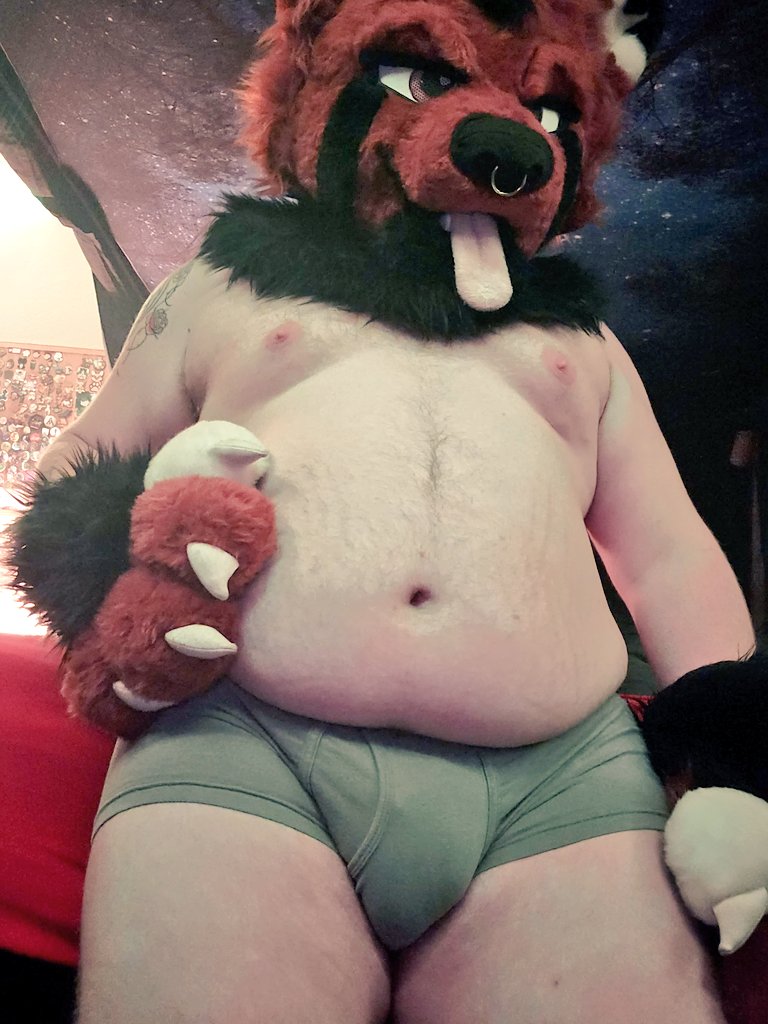 Fat Daddy tweet media