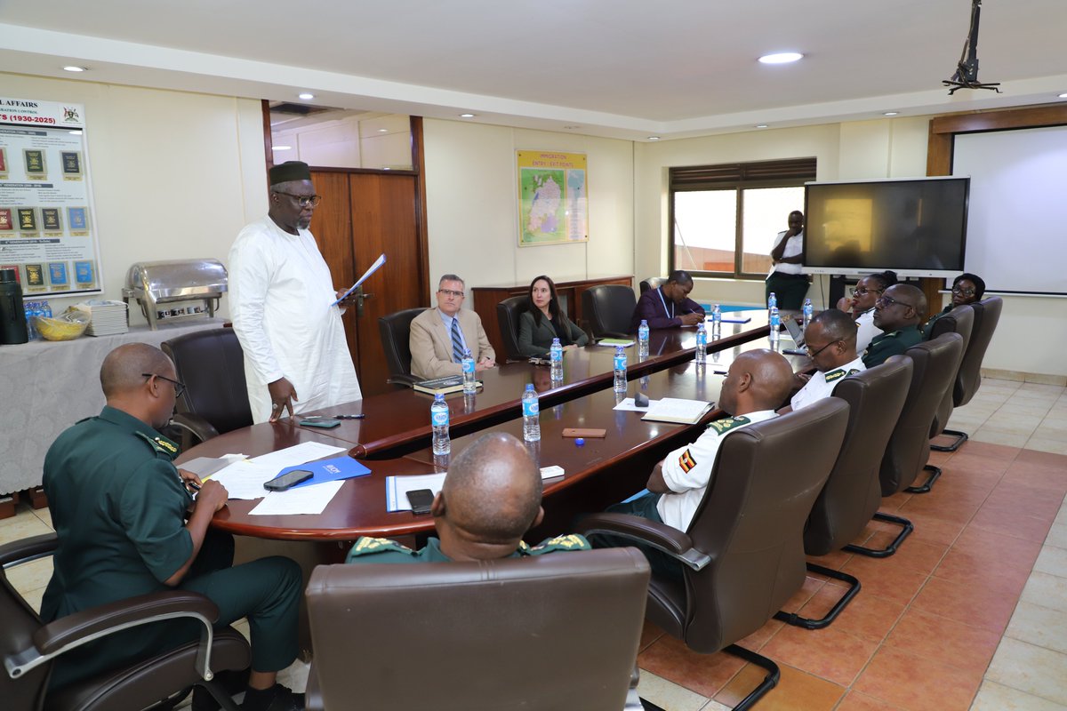 Immigration Uganda tweet media