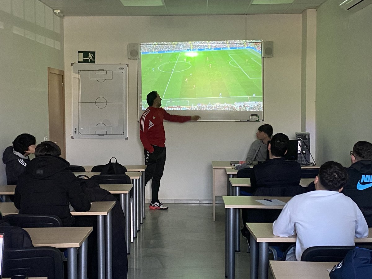 Alberto RM tweet media