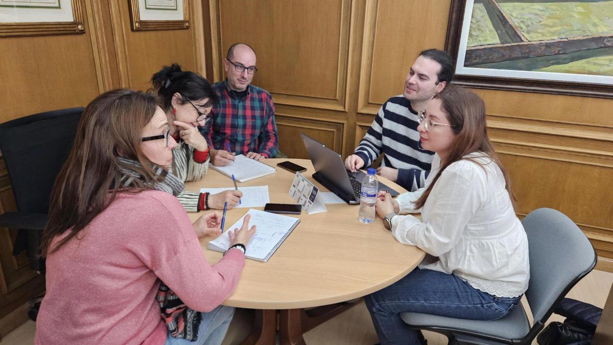 CircularFAB tweet media