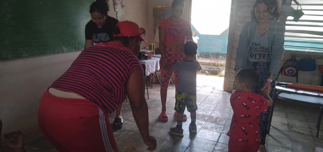 Actividades con el programa Educa a tu Hijo municipio Ciro Redondo 
#InderCavFidelVive