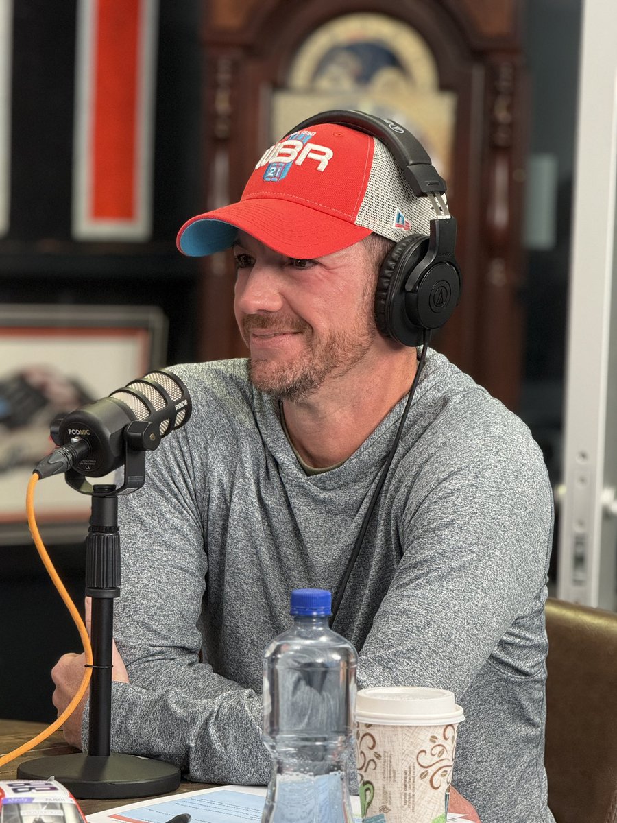 Dirty Mo Media tweet media