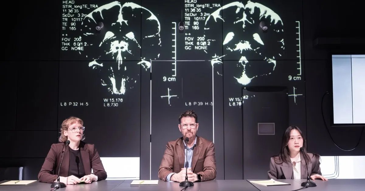 @LondonTheatre1 🦄 tweet media