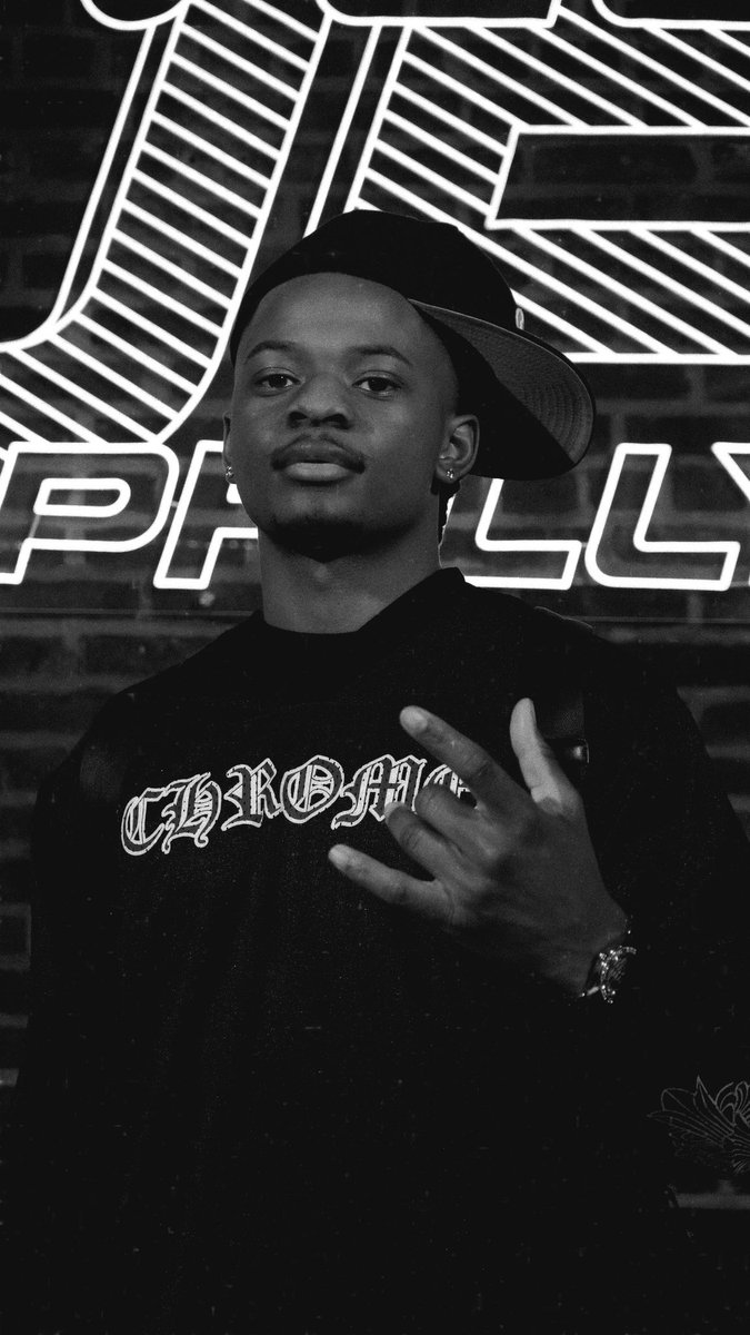 ALI4__'s tweet photo. TRILL https://t.co/Q7LiJsup40