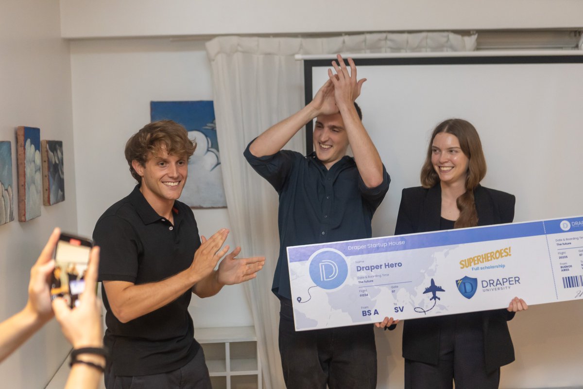 Santiago Lean tweet media