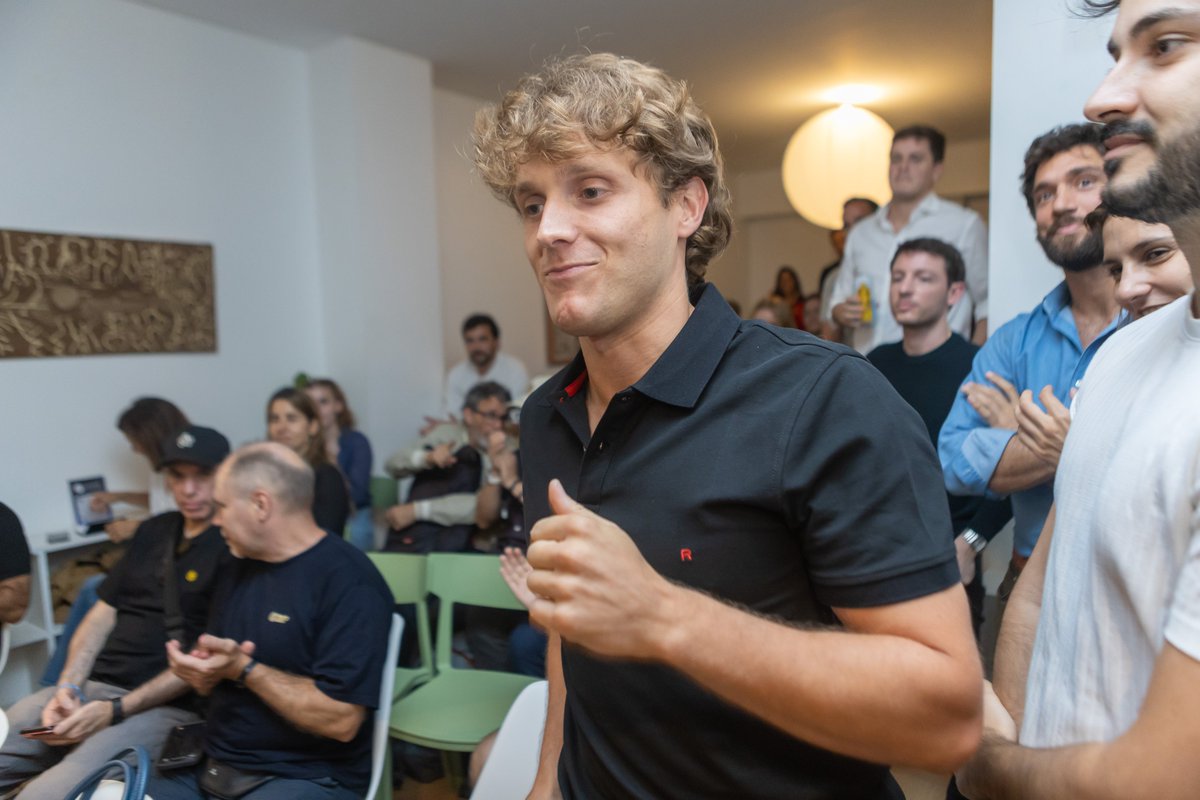 Santiago Lean tweet media