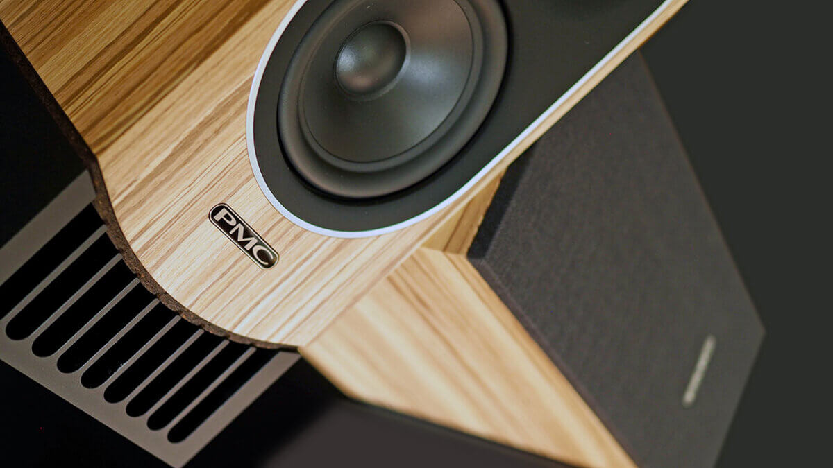fairaudio_de's tweet photo. TEST Im Studio längst eine Instanz, wollen die Briten von PMC nun auch im Wohnzimmer zeigen, wie faszinierend echte Präzision sein kann... https://t.co/bUKvkSnCCy
#hifitest #hifi #test #fairaudio #highend #audiotest #lautsprecher #kompaktbox #PMCProphecy1 #PMC #BesserDistribution https://t.co/X110Z0nsHk