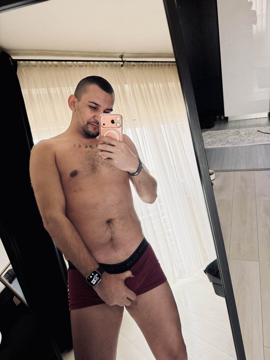 Onlybansboy tweet media