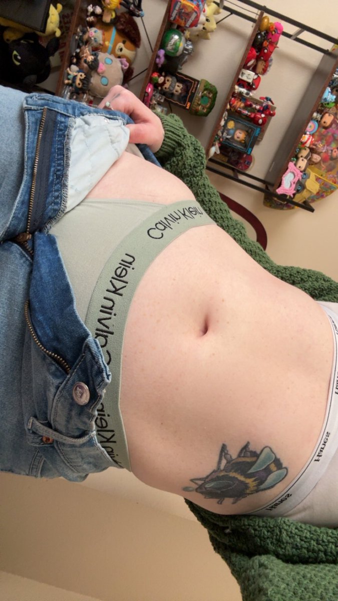 Ash 🍄🌼 tweet media