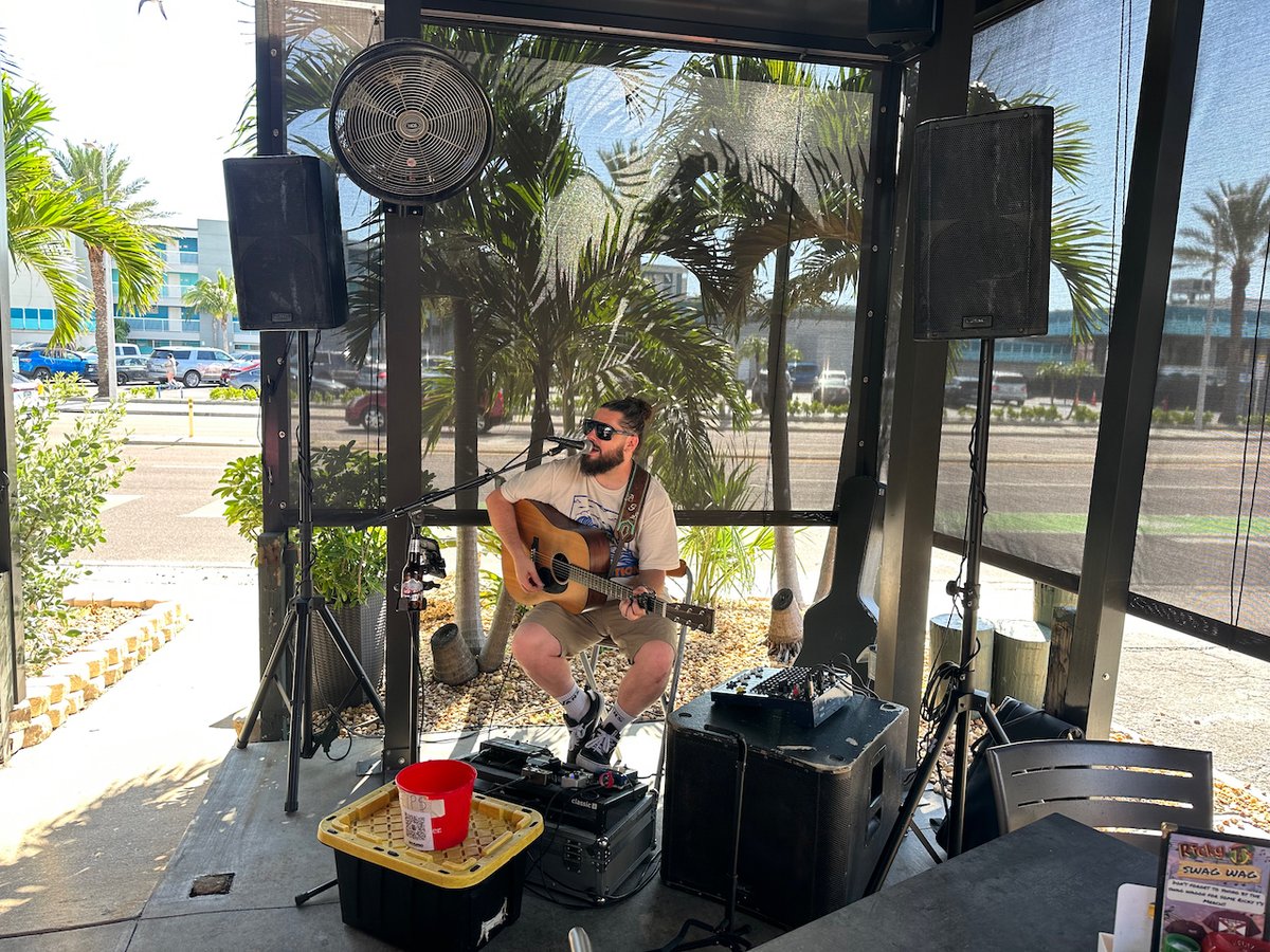RickyTsBar's tweet photo. St. Patrick’s Day shenanigans start here: Adam Hocker at 5pm, Kyle Rhode at 8pm. Wear green, drink cold. 🍀🍺🎶

Menu: https://t.co/lb4ScfU5BL

#RickyTs #TreasureIsland #DrinkUpBitches #LiveMusic https://t.co/IThcbBAHYz