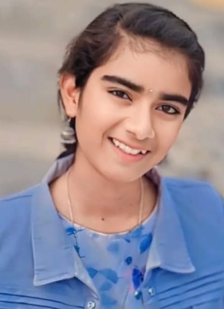 "Tragedy in Jagtial, Telangana! Husband Haribabu kills pregnant wife Vaishnavi (4 months pregnant) over petty dispute. Killer on the run. Family demands death penalty. #Jagtial #Crime #JusticeForVaishnavi #Telangana"